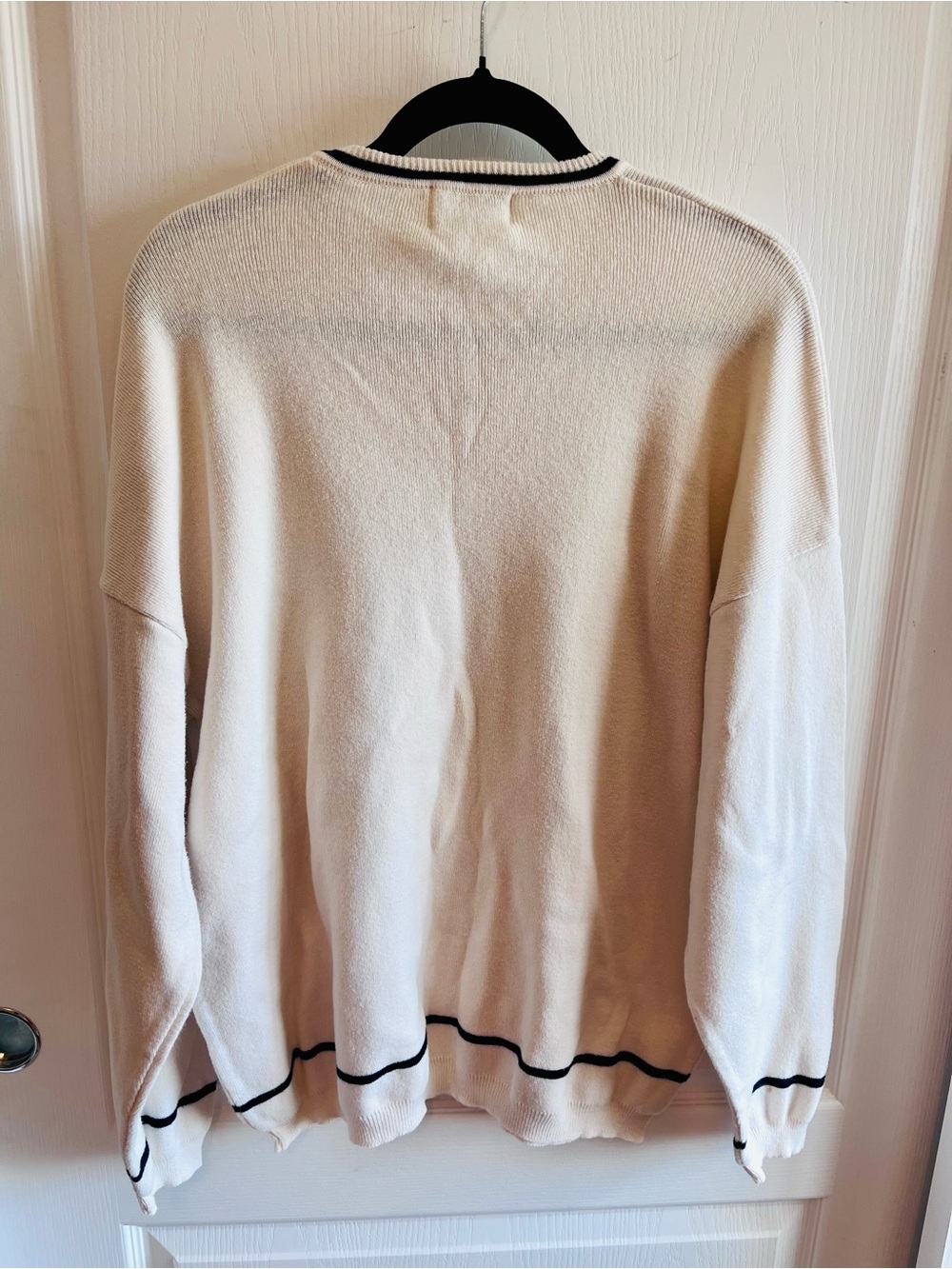 Vintage London Fog Cream V-Neck Cricket Sweater | Made in USA | Size M - Picture 5 of 5